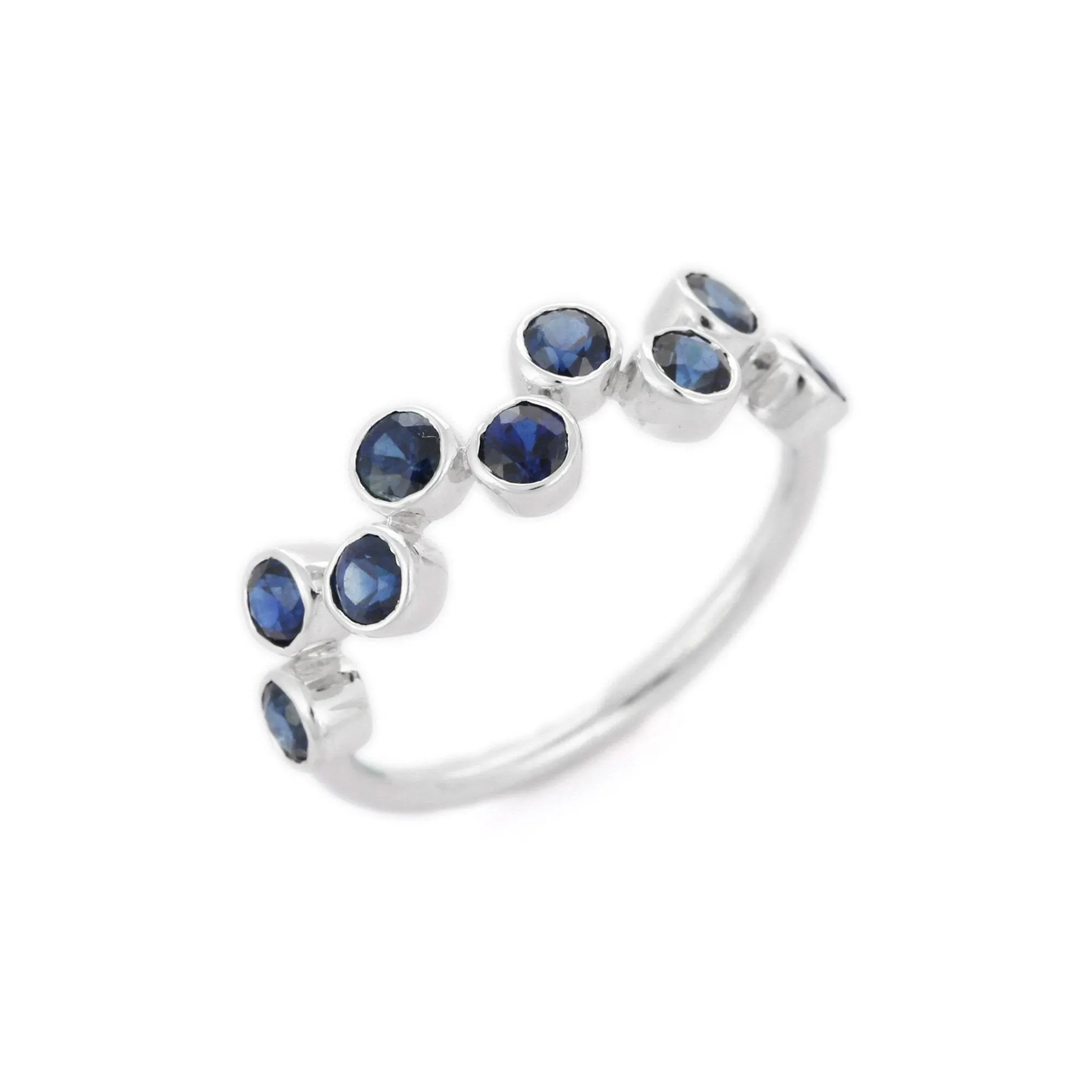 18K White Gold Sapphire Ring