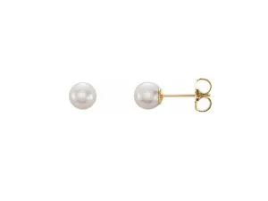 5.5mm Cultured Pearl Stud Earrings