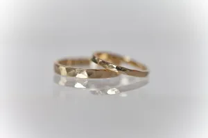 Angular Wedding Ring Set hammered & polished