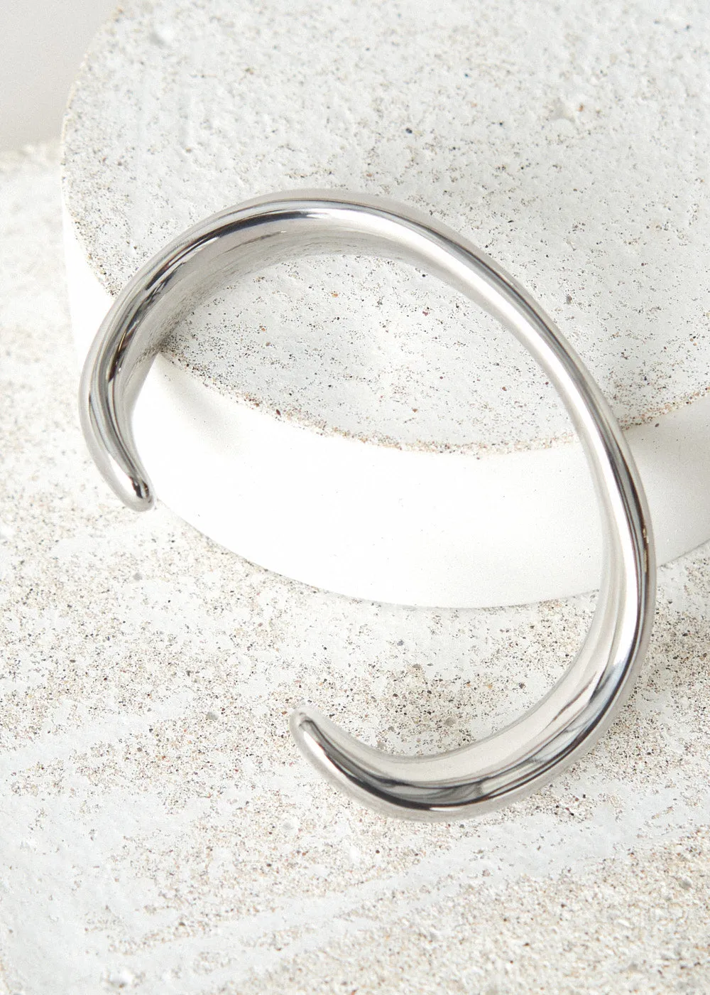 GRACE BANGLE - SILVER