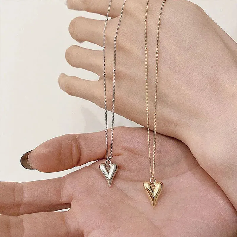 Heart Pendant Choker Necklace