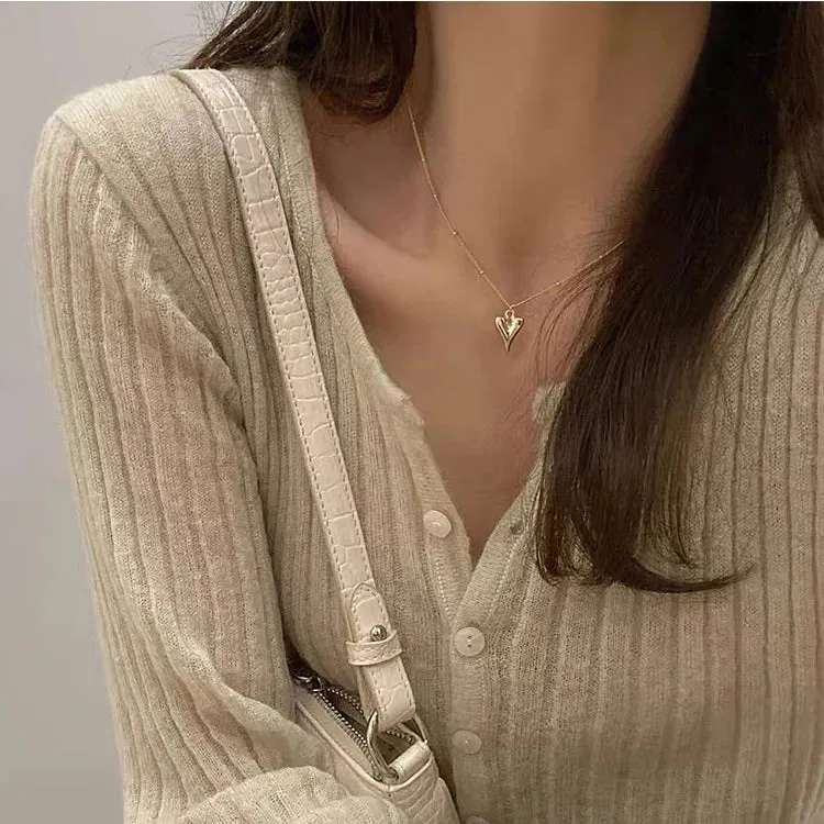 Heart Pendant Choker Necklace