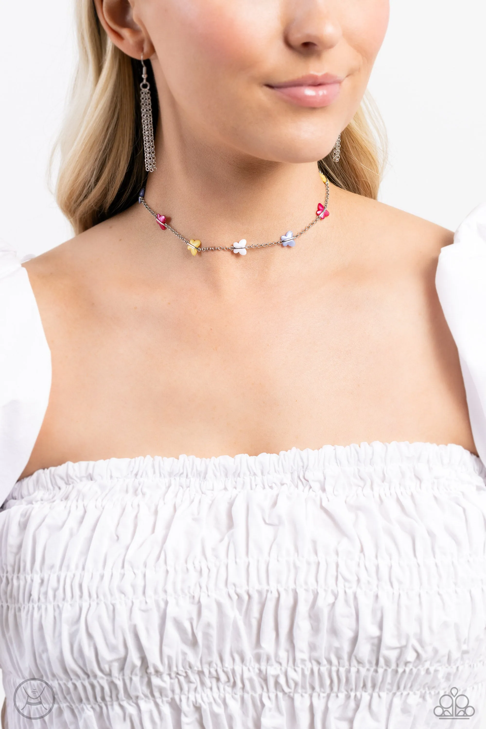 Necklaces FLYING in Wait - Multi Choker N143