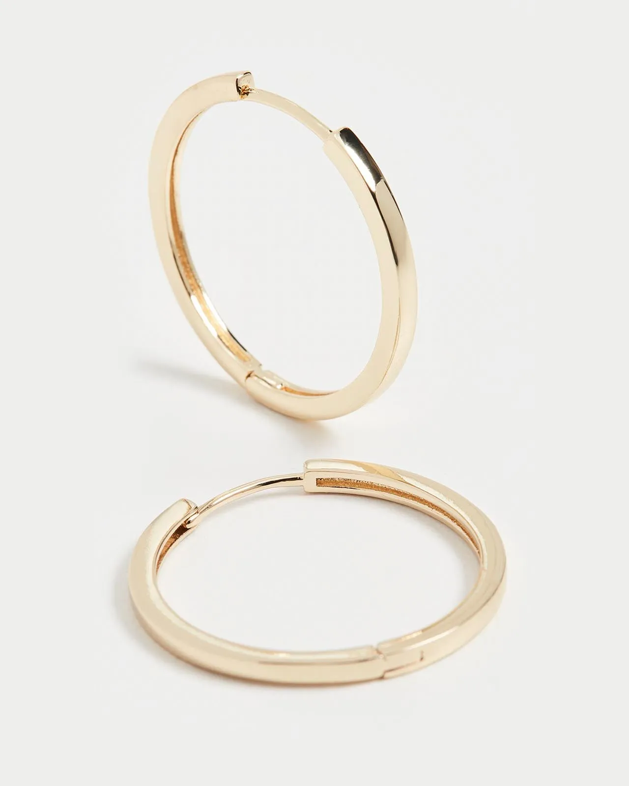 Shashi Timeless Hoop Earrings