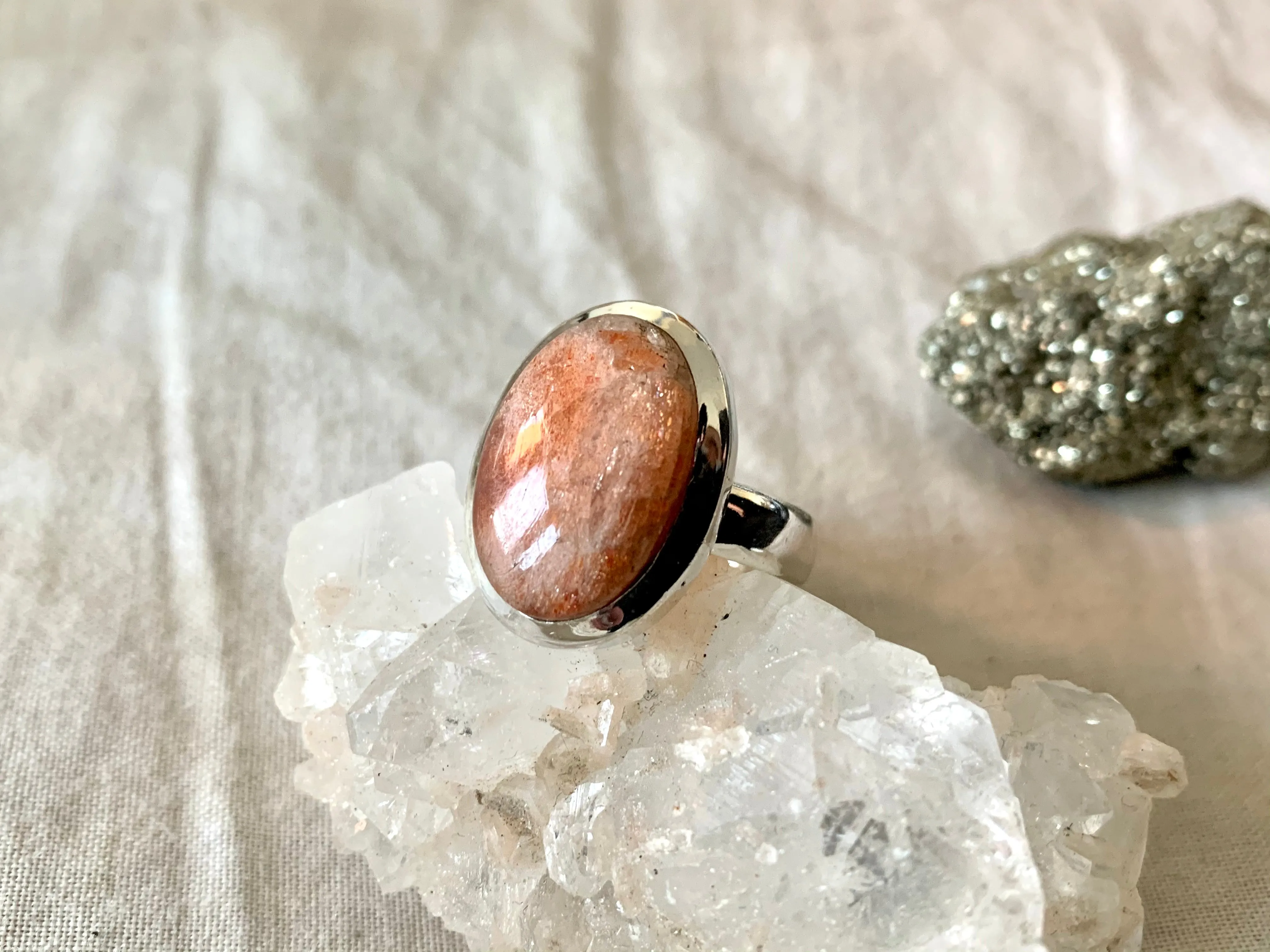 Sunstone Naevia Ring - Medium Oval