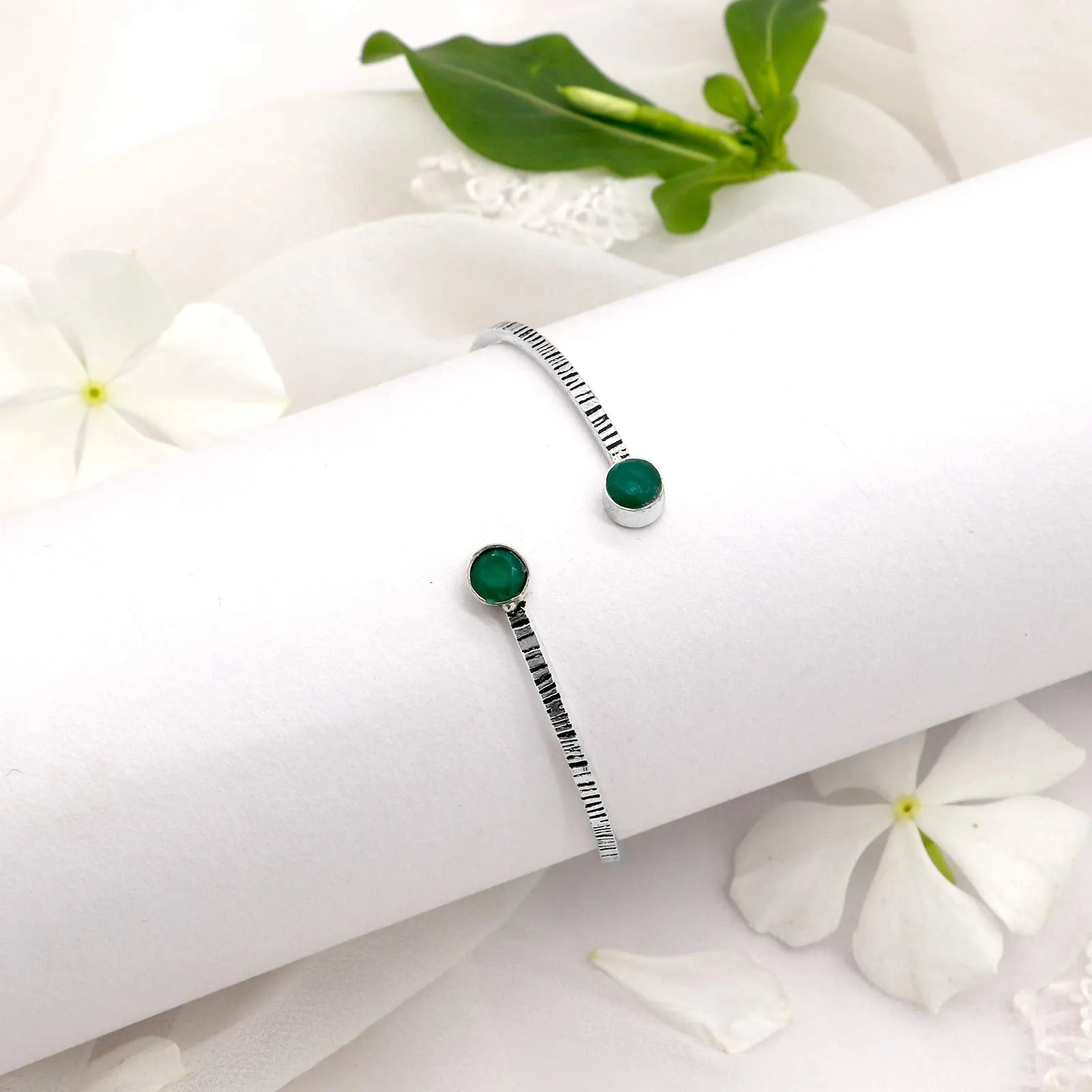 TEEJH Bhamini Dark Green Silver Oxidized Bracelet for Women