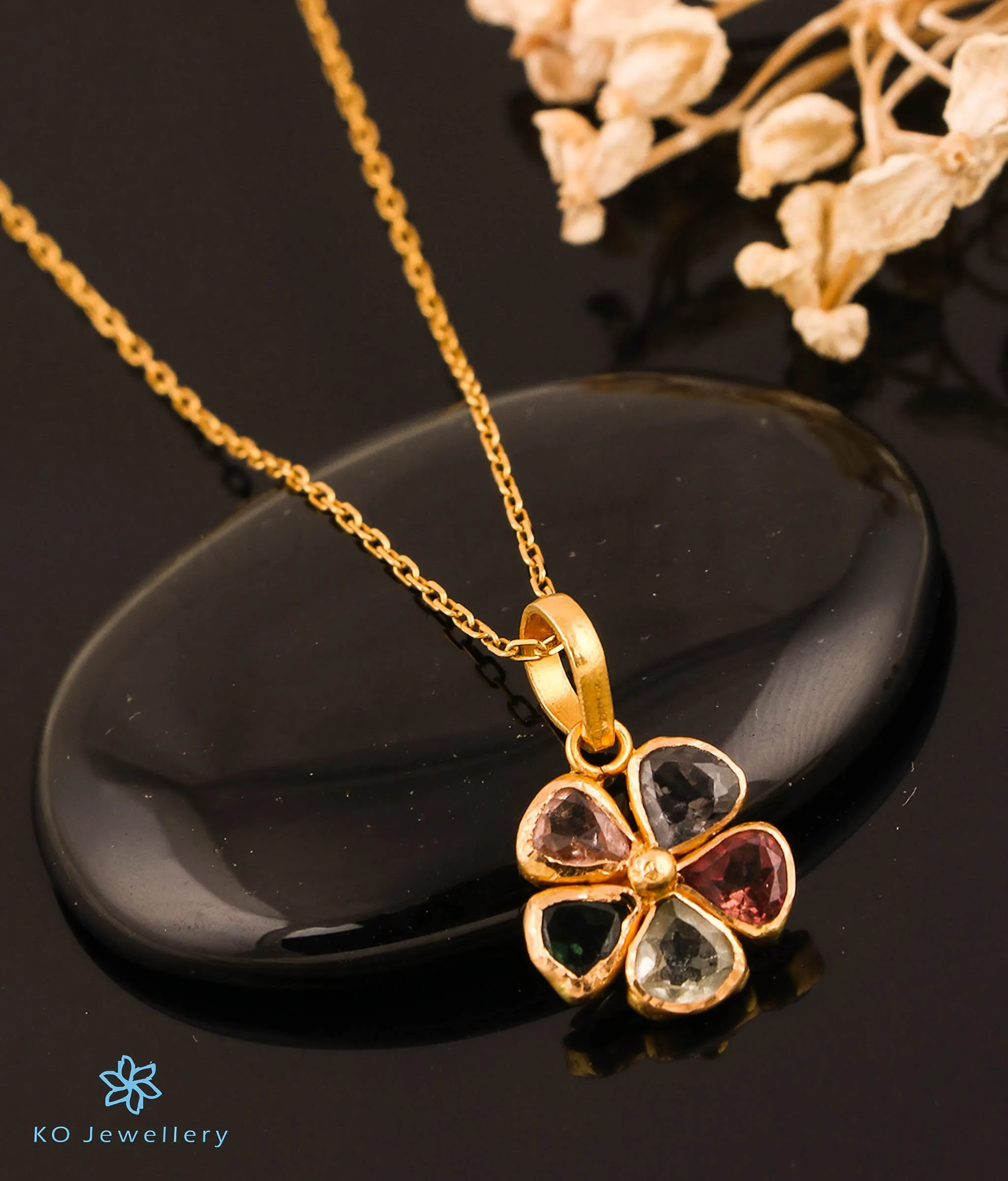 The Tourmaline Hearts Pendant in 22 KT Gold