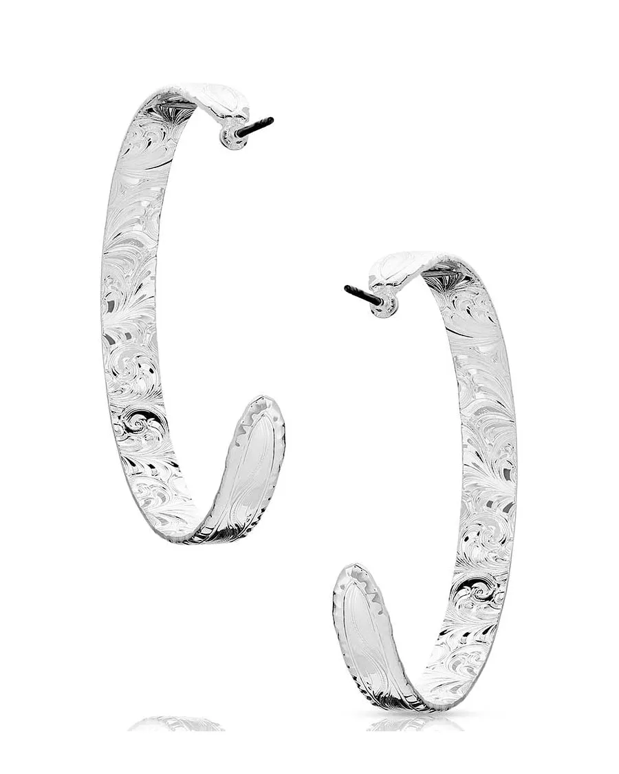 Women's Timeless Elegance Chiseled Hoop Earrings